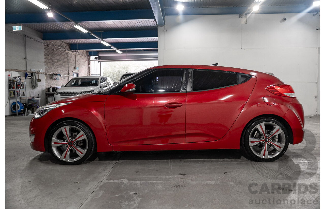 05/2012 Hyundai Veloster + FWD FS 3D Coupe Red 1.6L