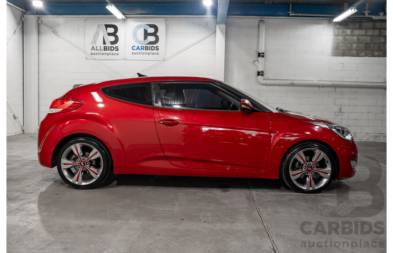 05/2012 Hyundai Veloster + FWD FS 3D Coupe Red 1.6L
