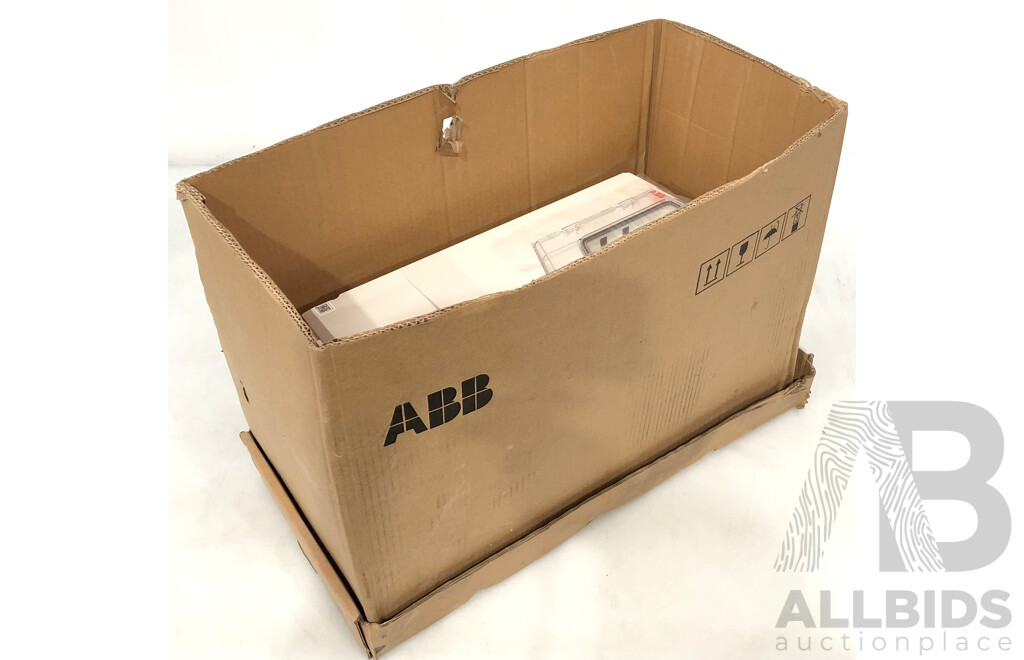 ABB ACH580 HVAC 18.5kW/400V 3 Phase AC Inverter Drive - New -  ORP $2800.00