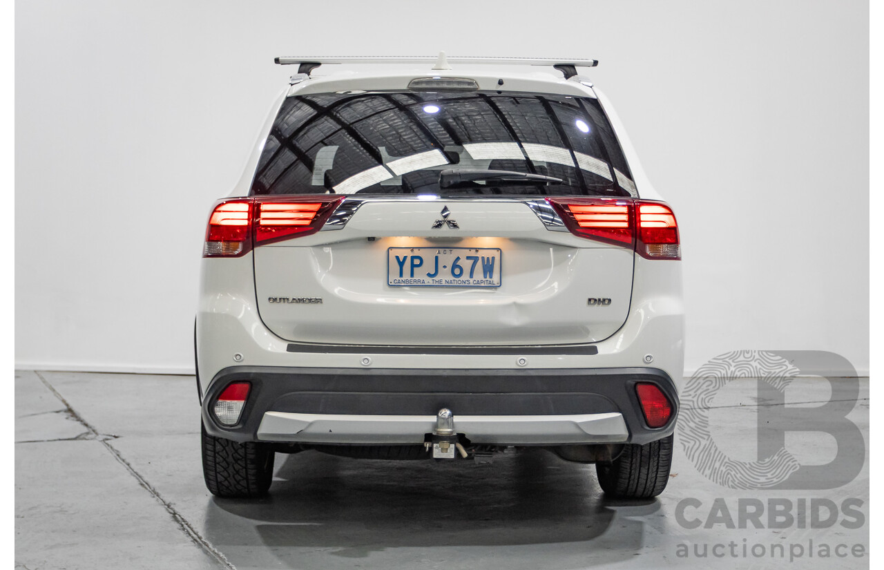 10/2017 Mitsubishi Outlander Exceed 7-seater (AWD) ZL MY18.5 4d Wagon White turbo diesel 2.3L