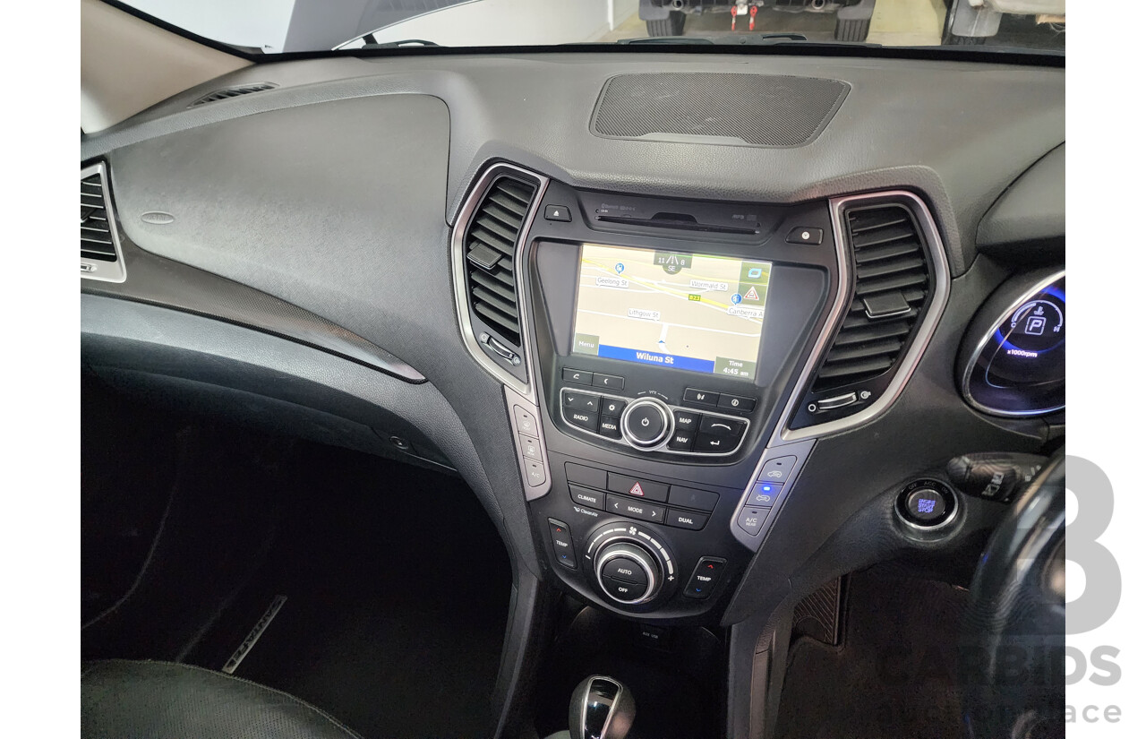 5/2015 Hyundai Santa Fe Highlander CRDi (4x4) DM MY15 4d Wagon Blue 2.2L