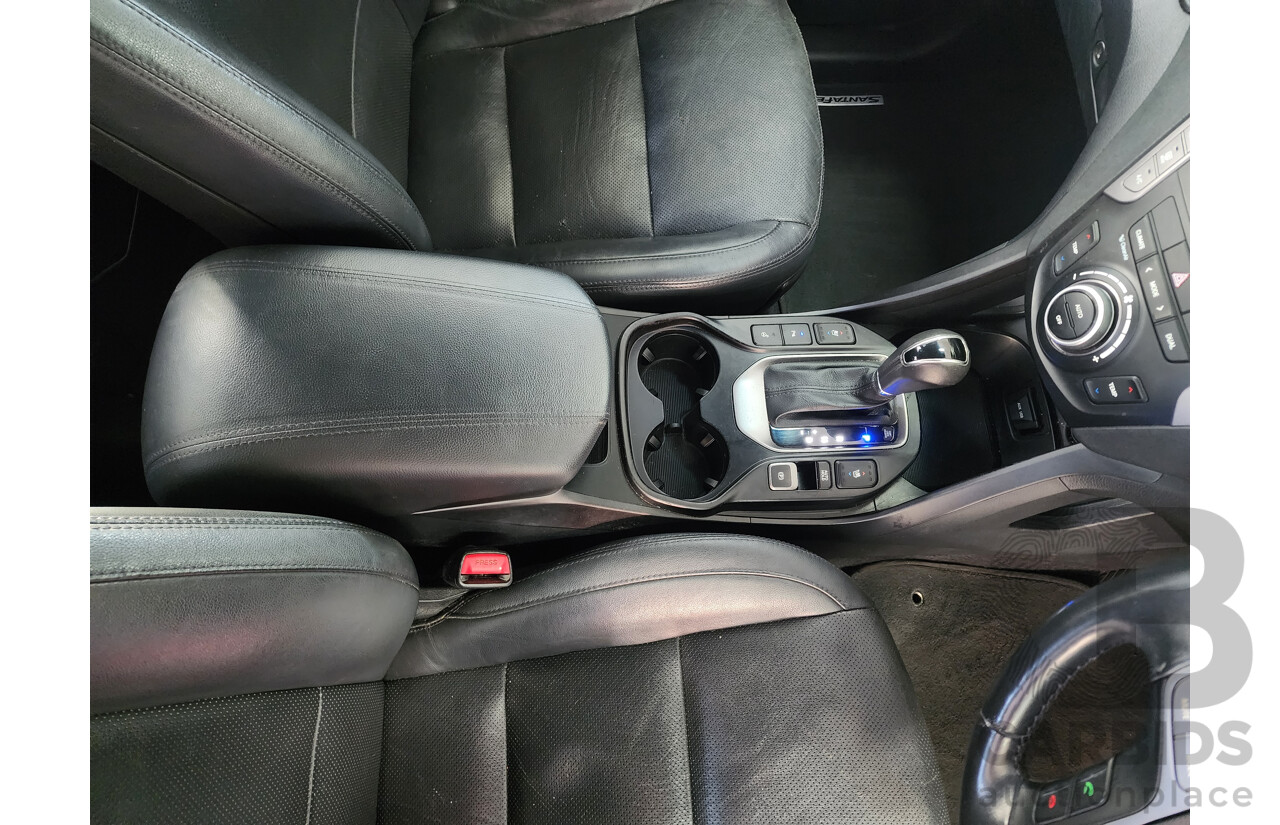 5/2015 Hyundai Santa Fe Highlander CRDi (4x4) DM MY15 4d Wagon Blue 2.2L