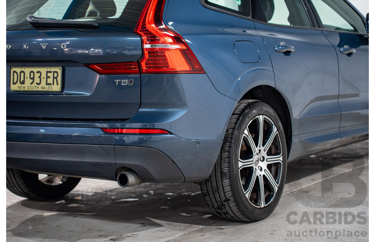 03/2020 Volvo XC60 T5 Momentum (AWD) 246 MY20 4d Wagon Denim Blue Metallic Turbo 2.0L