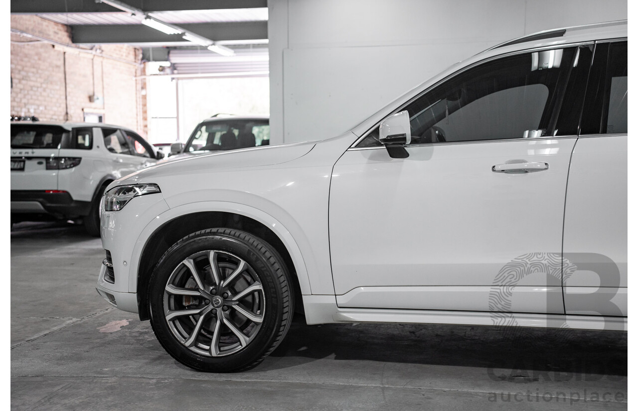 11/2017 Volvo XC90 D5 Momentum (AWD) 256 MY17 4d Wagon Ice White Twin Turbo Diesel 2.0L