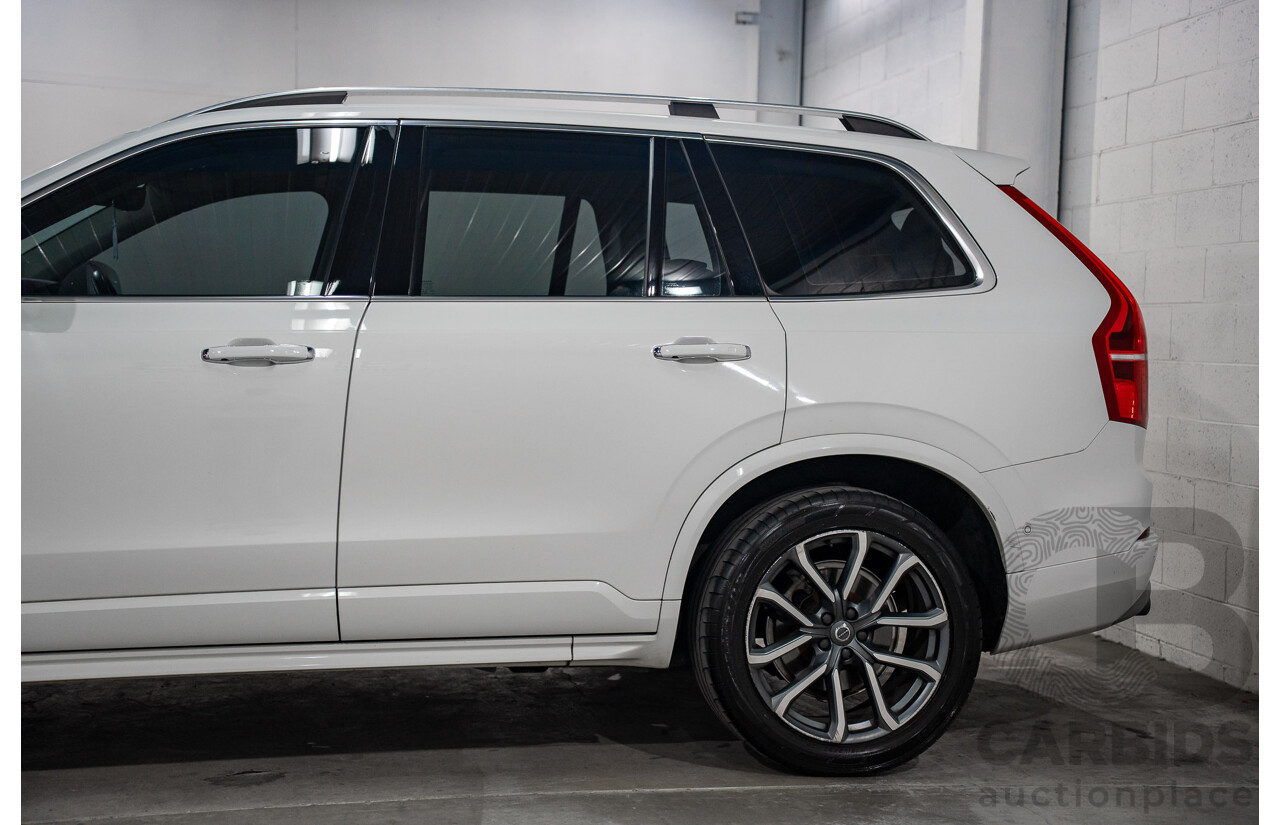 11/2017 Volvo XC90 D5 Momentum (AWD) 256 MY17 4d Wagon Ice White Twin Turbo Diesel 2.0L