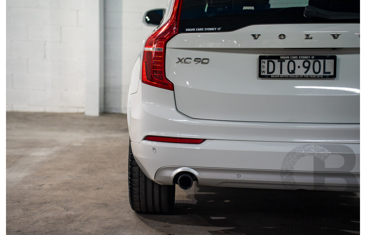 11/2017 Volvo XC90 D5 Momentum (AWD) 256 MY17 4d Wagon Ice White Twin Turbo Diesel 2.0L