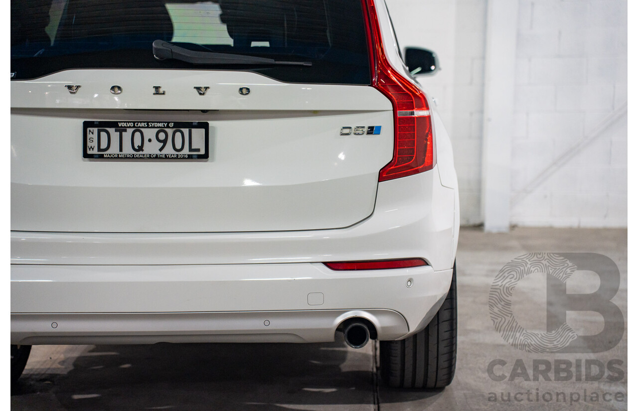 11/2017 Volvo XC90 D5 Momentum (AWD) 256 MY17 4d Wagon Ice White Twin Turbo Diesel 2.0L