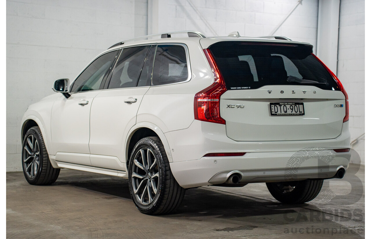 11/2017 Volvo XC90 D5 Momentum (AWD) 256 MY17 4d Wagon Ice White Twin Turbo Diesel 2.0L