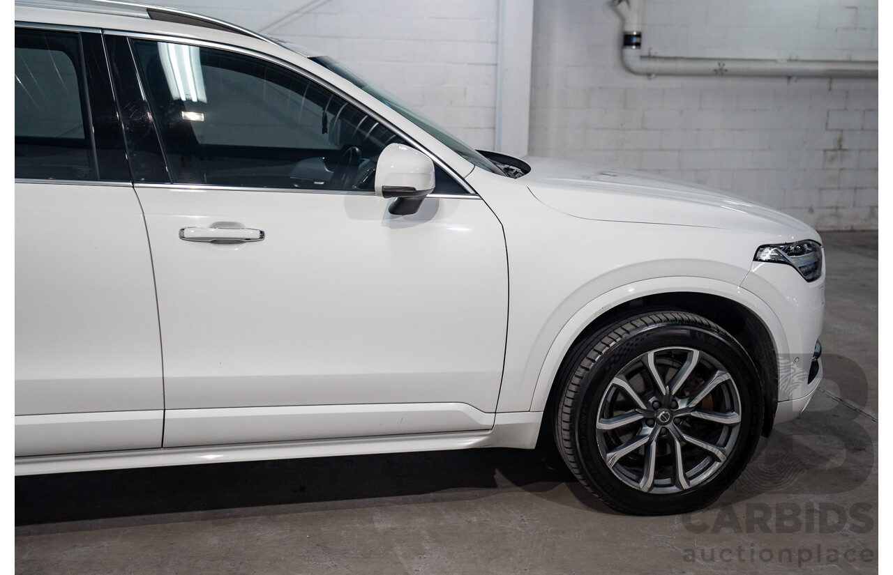 11/2017 Volvo XC90 D5 Momentum (AWD) 256 MY17 4d Wagon Ice White Twin Turbo Diesel 2.0L