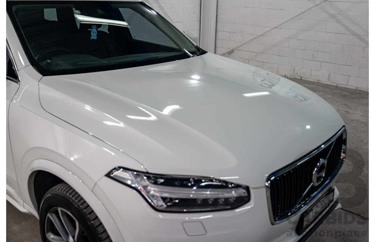 11/2017 Volvo XC90 D5 Momentum (AWD) 256 MY17 4d Wagon Ice White Twin Turbo Diesel 2.0L