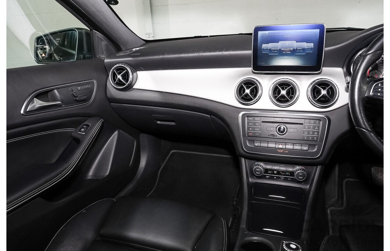 02/2016 Mercedes-Benz GLA 200 d FWD X156 MY16 4D Wagon Grey Diesel Turbo 2.1L