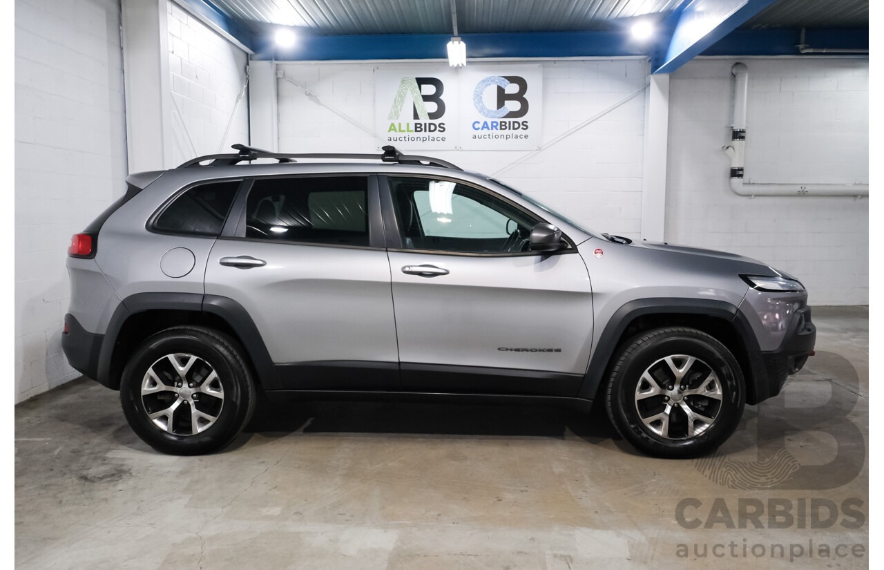 08/2014 Jeep Cherokee Trailhawk (4x4) KL 4d Wagon Billet Silver Metallic V6 3.2L