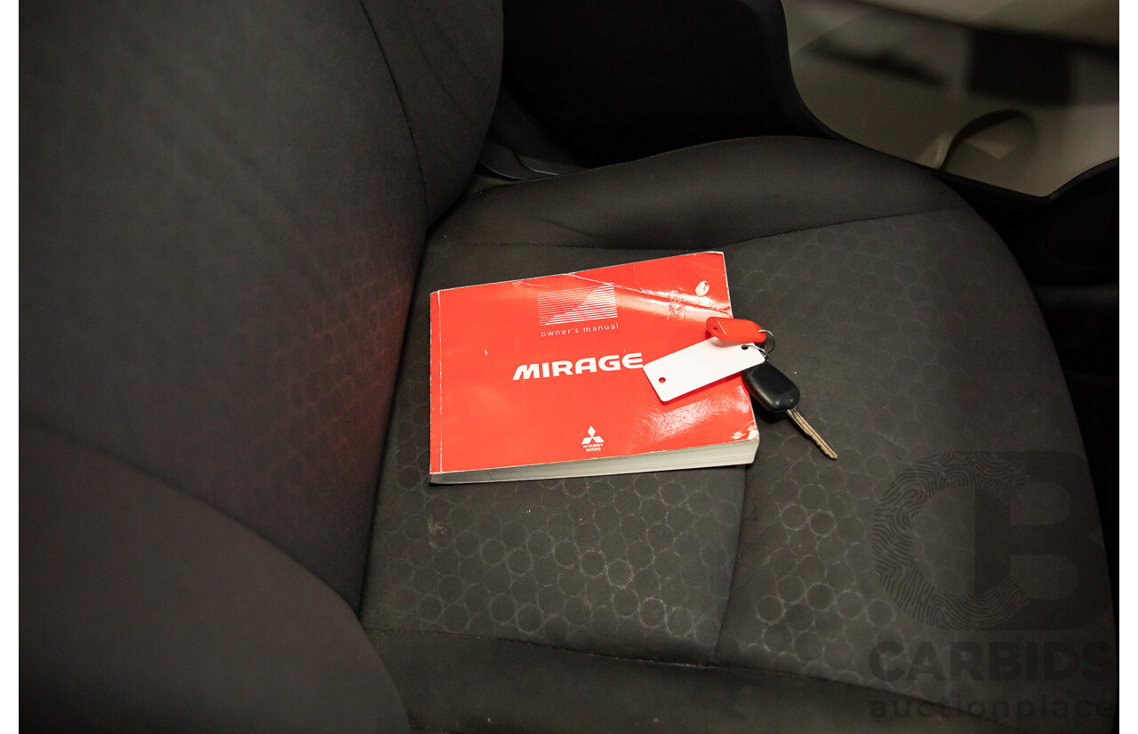 2/2014 Mitsubishi Mirage ES LA 5d Hatchback Silver 1.2L
