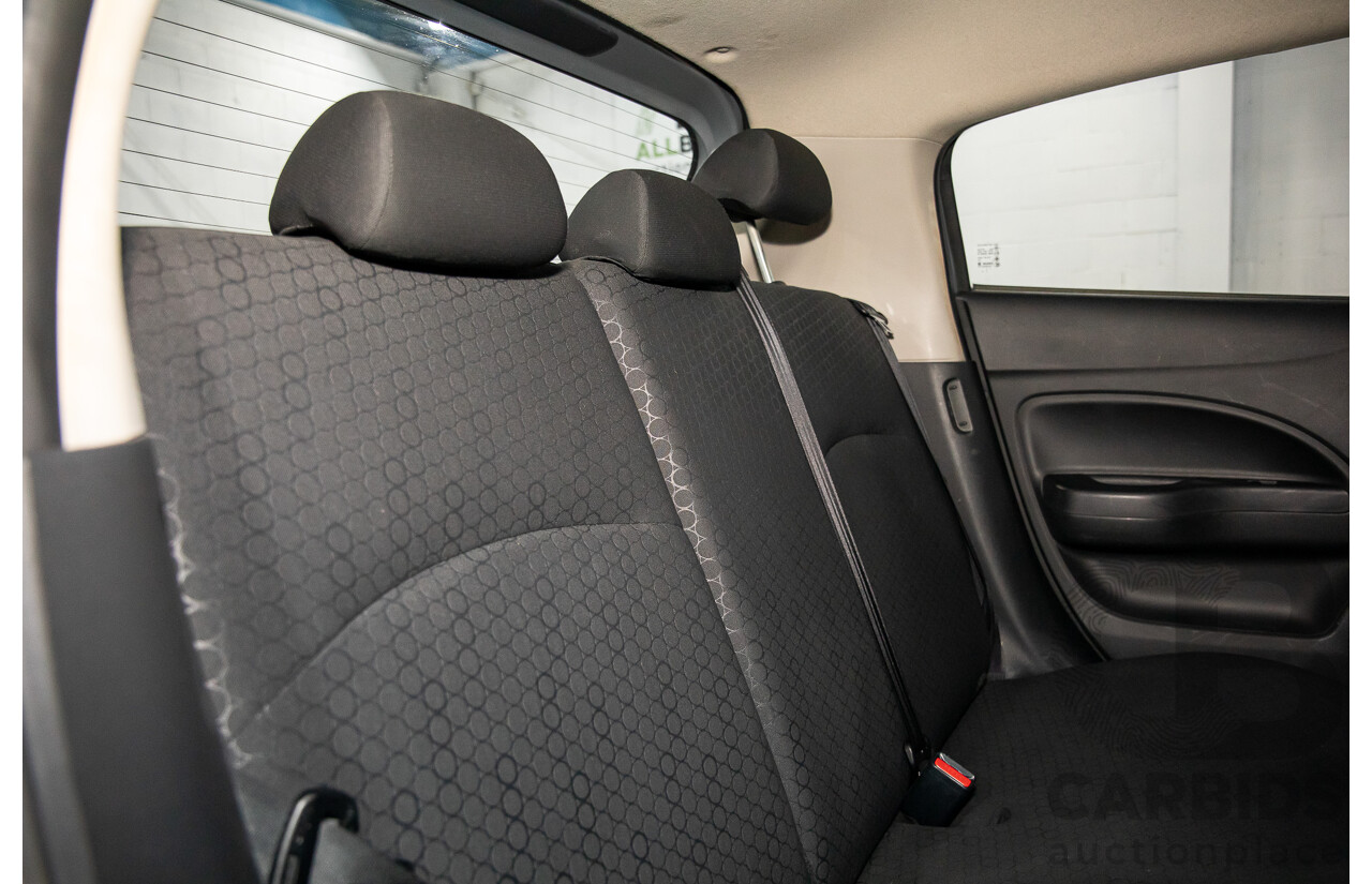 2/2014 Mitsubishi Mirage ES LA 5d Hatchback Silver 1.2L