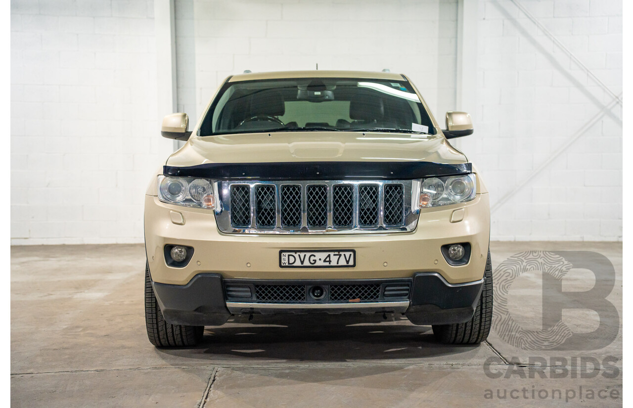 12/2011 Jeep Grand Cherokee Overland (4x4) WK 4d Wagon null 5.7L