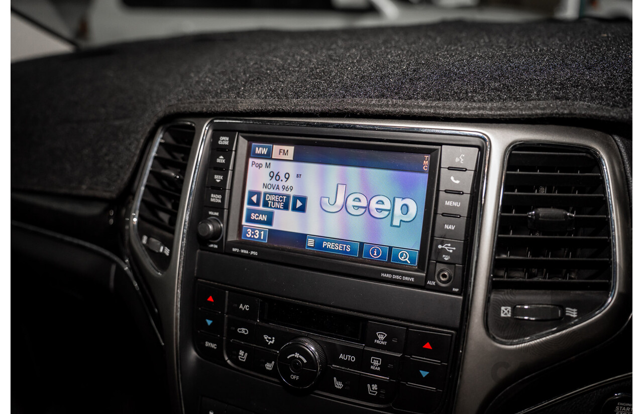 12/2011 Jeep Grand Cherokee Overland (4x4) WK 4d Wagon null 5.7L