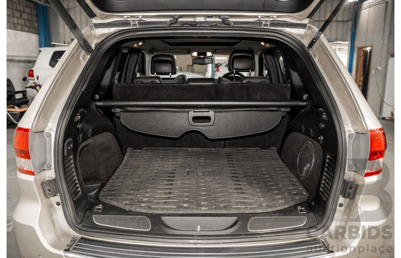 12/2011 Jeep Grand Cherokee Overland (4x4) WK 4d Wagon null 5.7L