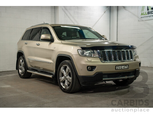 12/2011 Jeep Grand Cherokee Overland (4x4) WK 4d Wagon null 5.7L