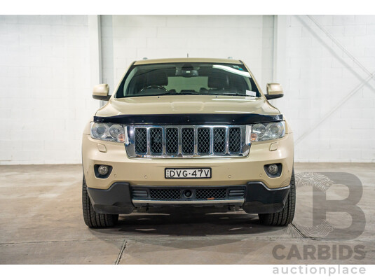 1661276 · 12/2011 Jeep Grand Cherokee Overland (4x4) WK 4d Wagon White Gold Metallic V8 5.7L