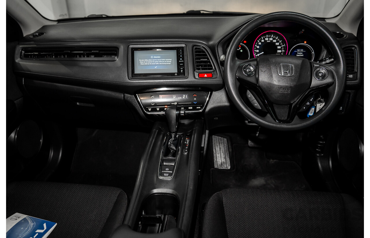 09/2017 Honda HR-V VTi (FWD) MY17 4d Wagon Lunar Silver Metallic 1.8L