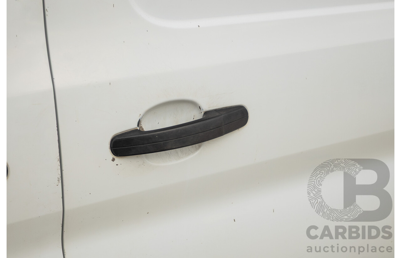 10/2015 Ford Transit Mid Roof (LWB) VO Van Frozen White Turbo Diesel 2.2L