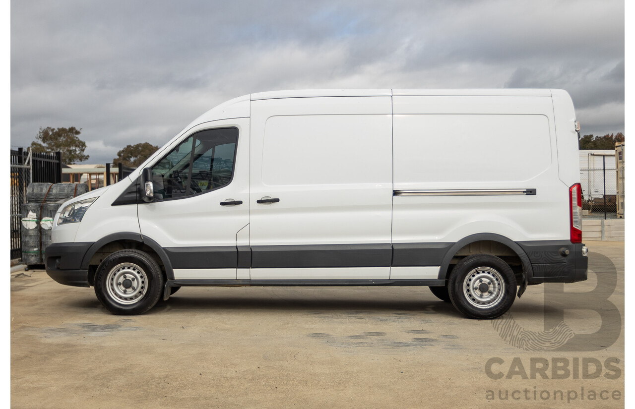 10/2015 Ford Transit Mid Roof (LWB) VO Van Frozen White Turbo Diesel 2.2L