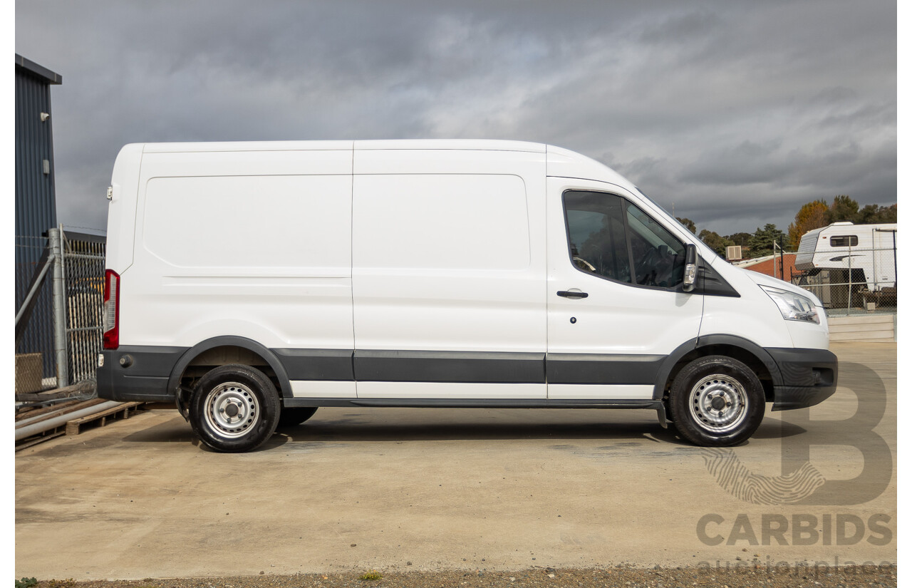 10/2015 Ford Transit Mid Roof (LWB) VO Van Frozen White Turbo Diesel 2.2L