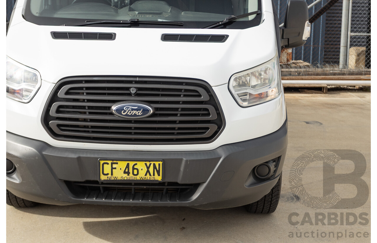 10/2015 Ford Transit Mid Roof (LWB) VO Van Frozen White Turbo Diesel 2.2L