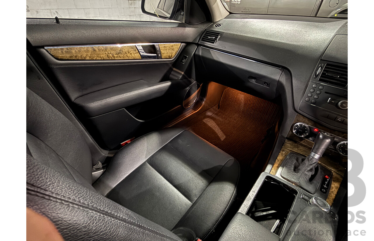 10/2007 Mercedes-Benz C200 Kompressor Avantgarde W203 MY07 Upgrade 4d Sedan Black Supercharged 1.8L