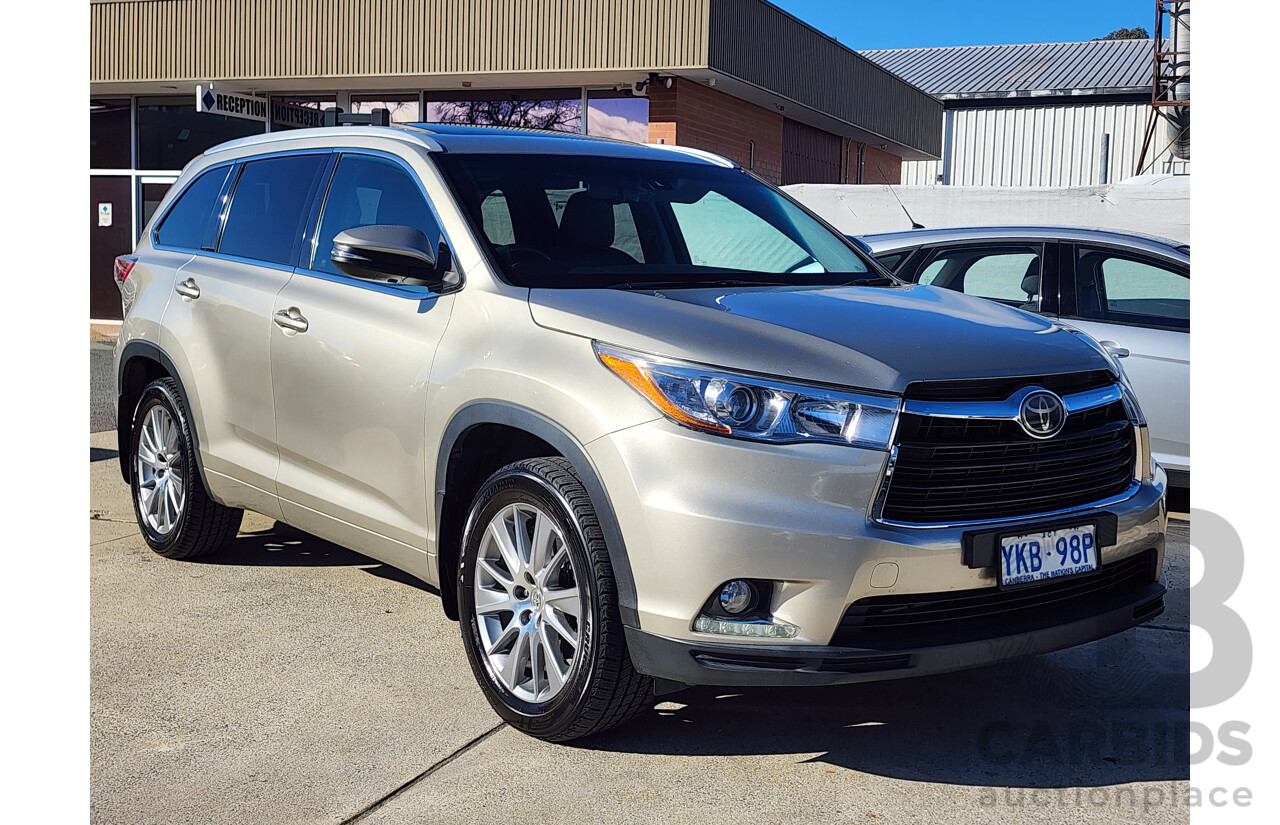 3/2014 Toyota Kluger Grande (4x4) GSU55R 4d Wagon Gold 3.5L