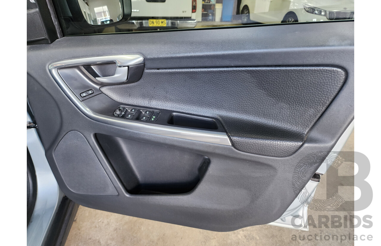 4/2013 Volvo Xc60 D5 Teknik DZ MY13 4d Wagon Silver 2.4L