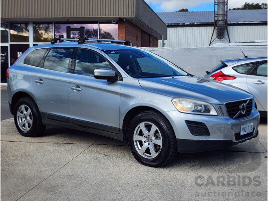 4/2013 Volvo Xc60 D5 Teknik DZ MY13 4d Wagon Silver 2.4L