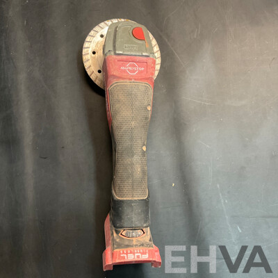 Milwaukee FAGV125KPDB Speed Braking Angle Grinder & Four Batteiers