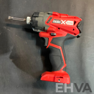 Ozito Impact Driver & Angle Grinder & 4.0 Ah 18V Battery