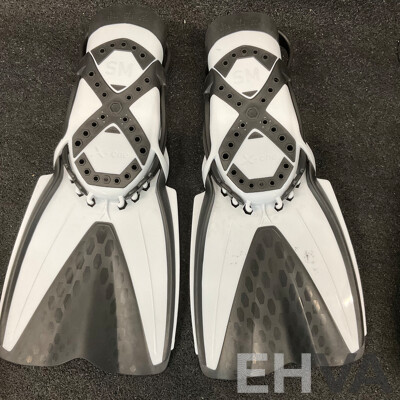 Mares, DMC Fins & Speedo Float Board & Accessories