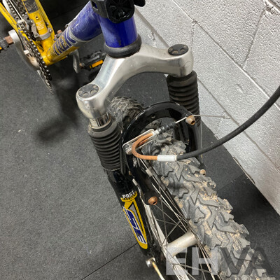 TREK 800 Trail Bike