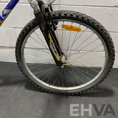 TREK 800 Trail Bike