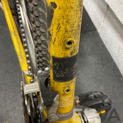 TREK 800 Trail Bike