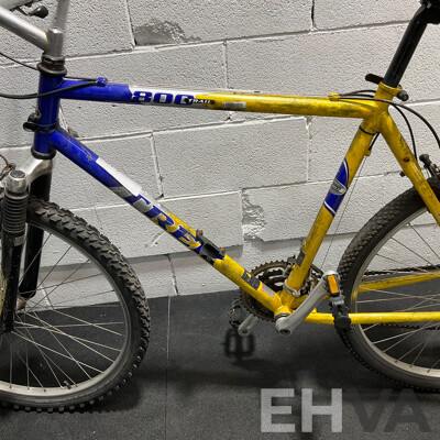 TREK 800 Trail Bike