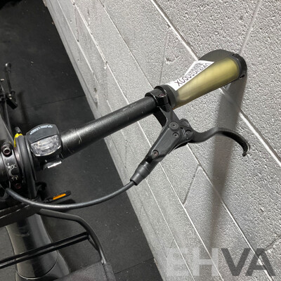 Trek FX Sport OCLV Carbon Fiber Bike