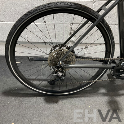 Trek FX Sport OCLV Carbon Fiber Bike