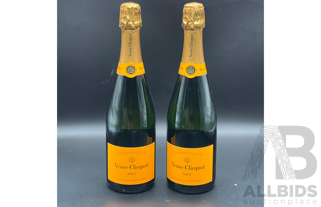 VEUVE CLICQUOT Brut Yellow Label Champagne 750ml - Lot of 2
