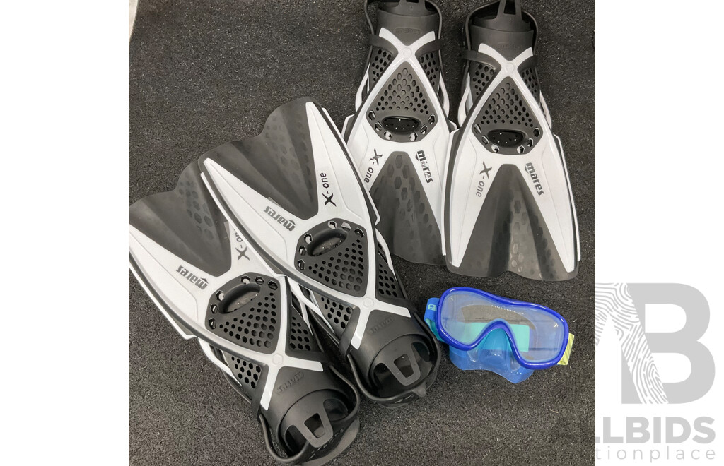 Mares, DMC Fins & Speedo Float Board & Accessories