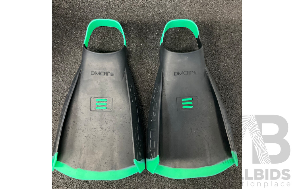 Mares, DMC Fins & Speedo Float Board & Accessories