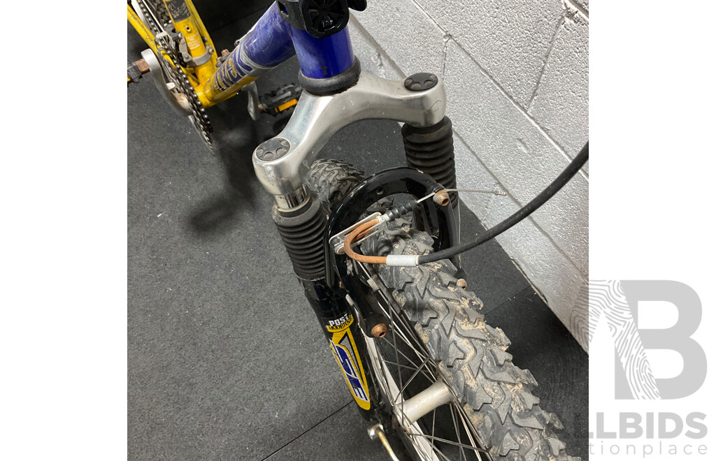 TREK 800 Trail Bike