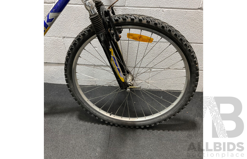 TREK 800 Trail Bike