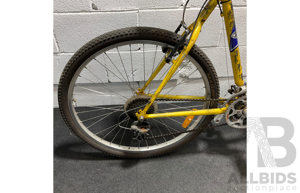 TREK 800 Trail Bike