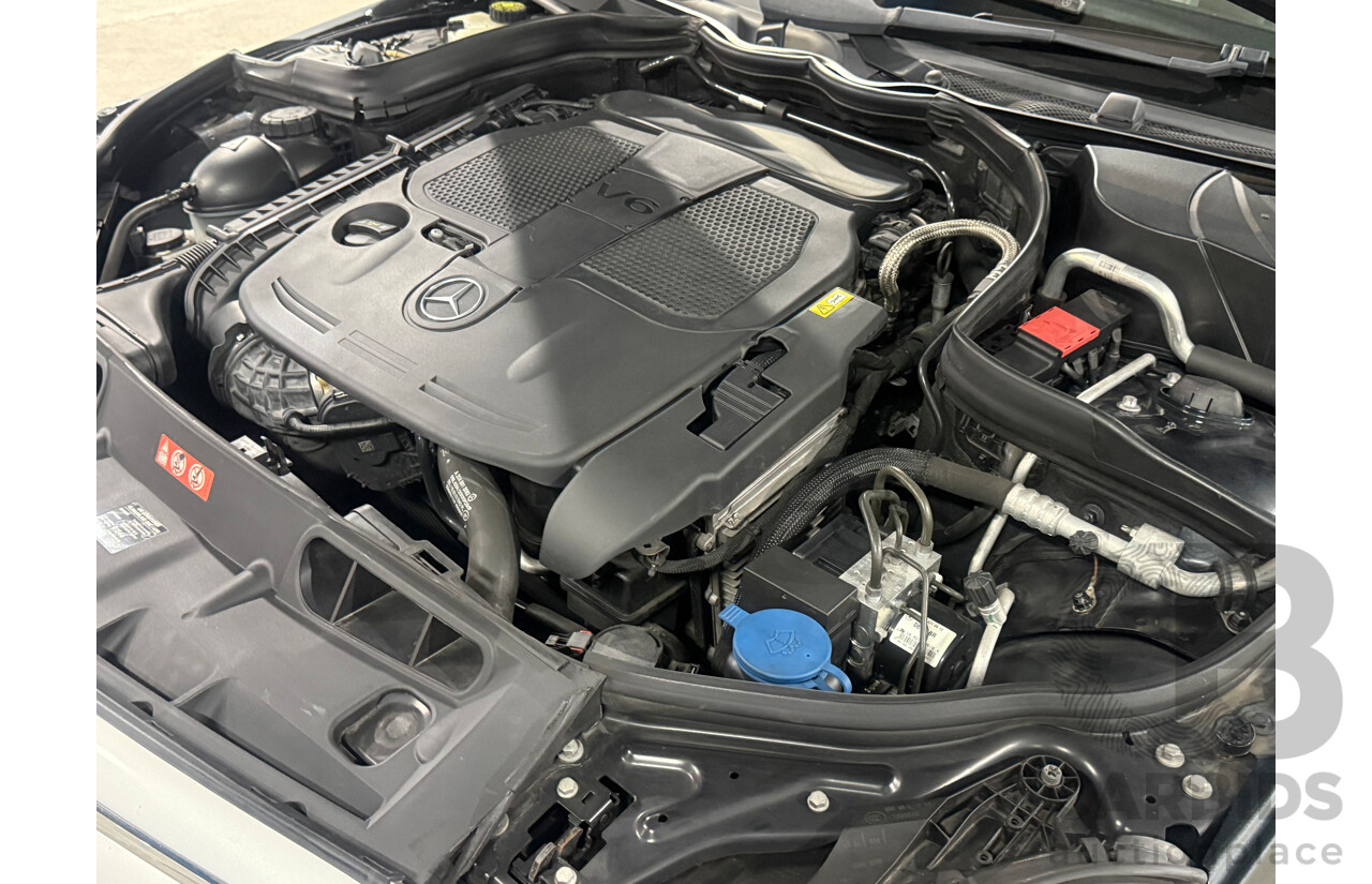 2/2012 Mercedes-Benz C300 Avantgarde BE W204 MY12 4d Sedan Black V6 3.5L