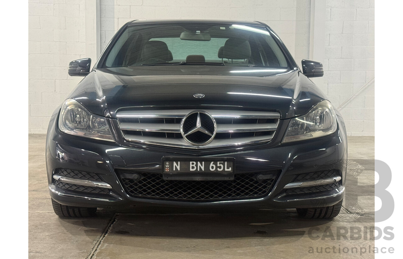 2/2012 Mercedes-Benz C300 Avantgarde BE W204 MY12 4d Sedan Black V6 3.5L