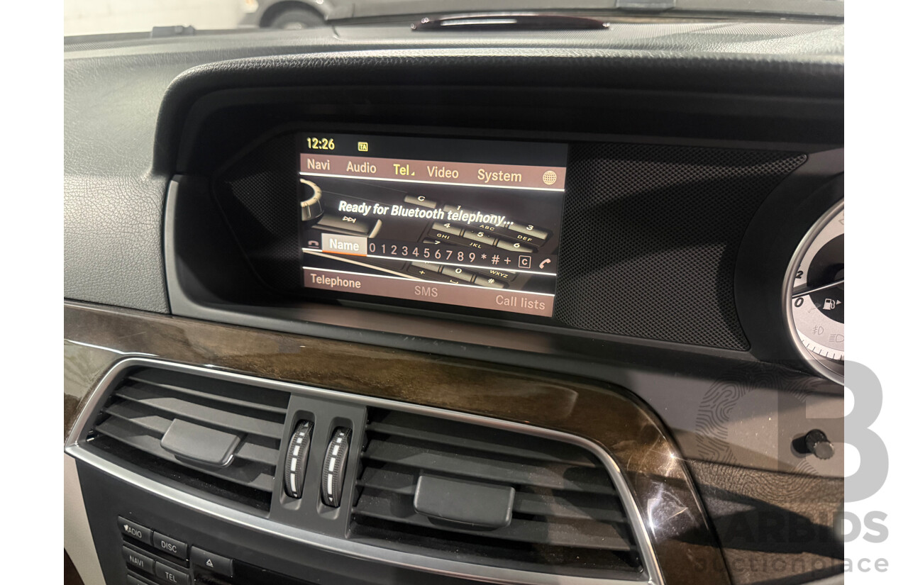 2/2012 Mercedes-Benz C300 Avantgarde BE W204 MY12 4d Sedan Black V6 3.5L